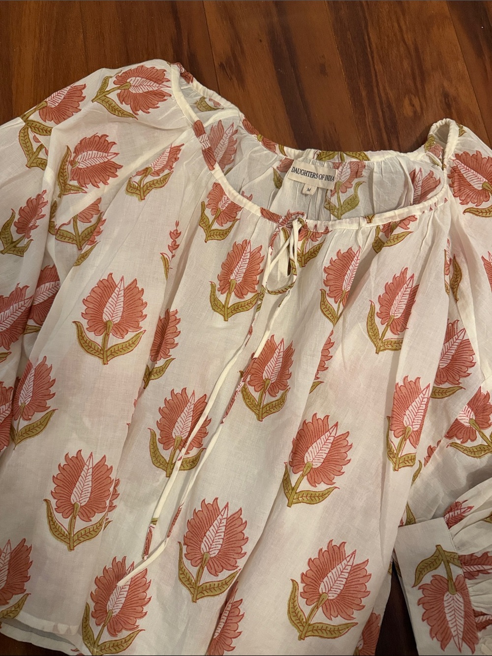 Daughters of India ria blouse strawberry cream new boho flowy top medium - Picture 5 of 6